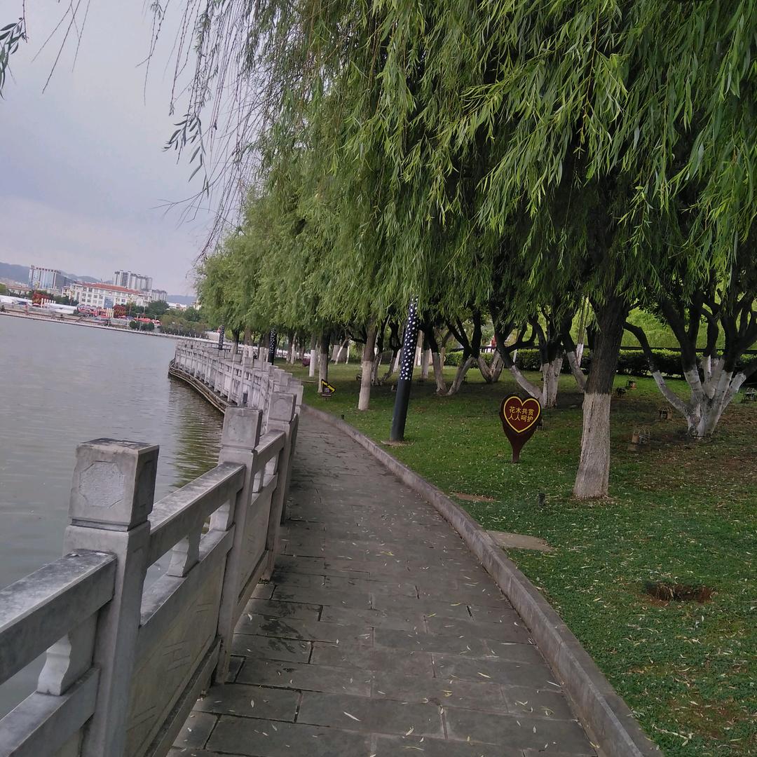 爱财爱己，风声水起