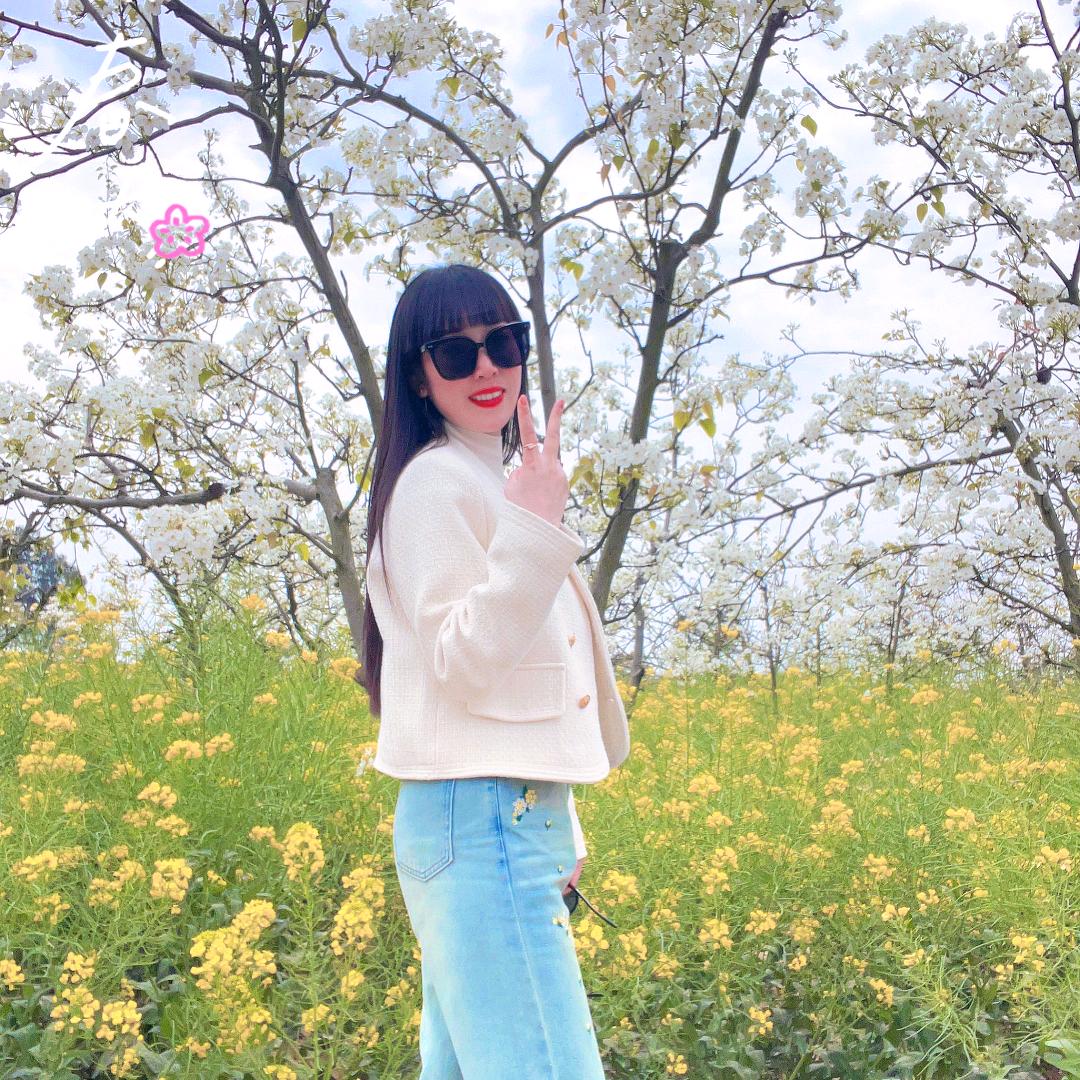 花开半夏"@
