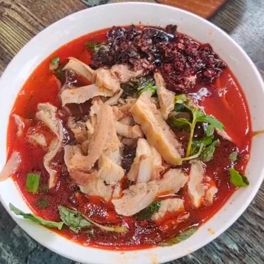 土黄牛戴家牛杂汤锅