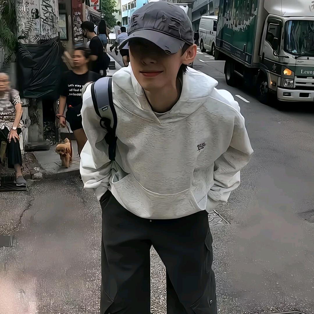 ꪗꪖꪑ✌️