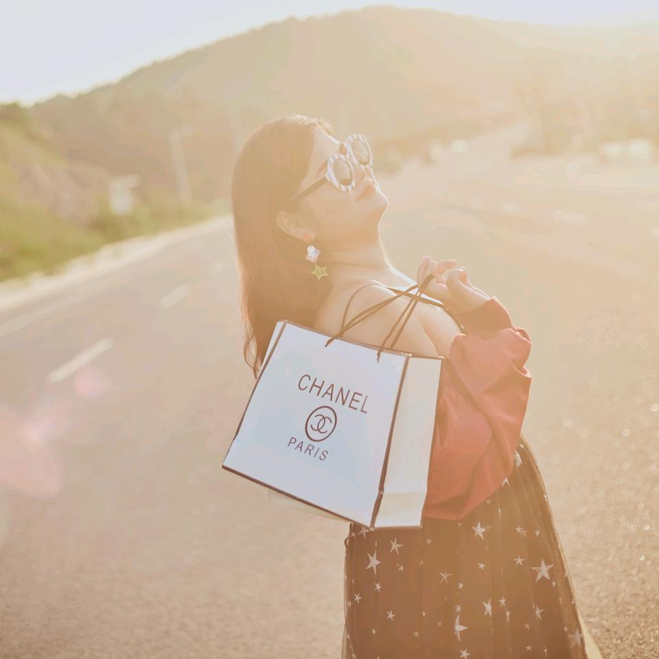 、ᬐི᭝小燕子᭝ིꪰ᭒