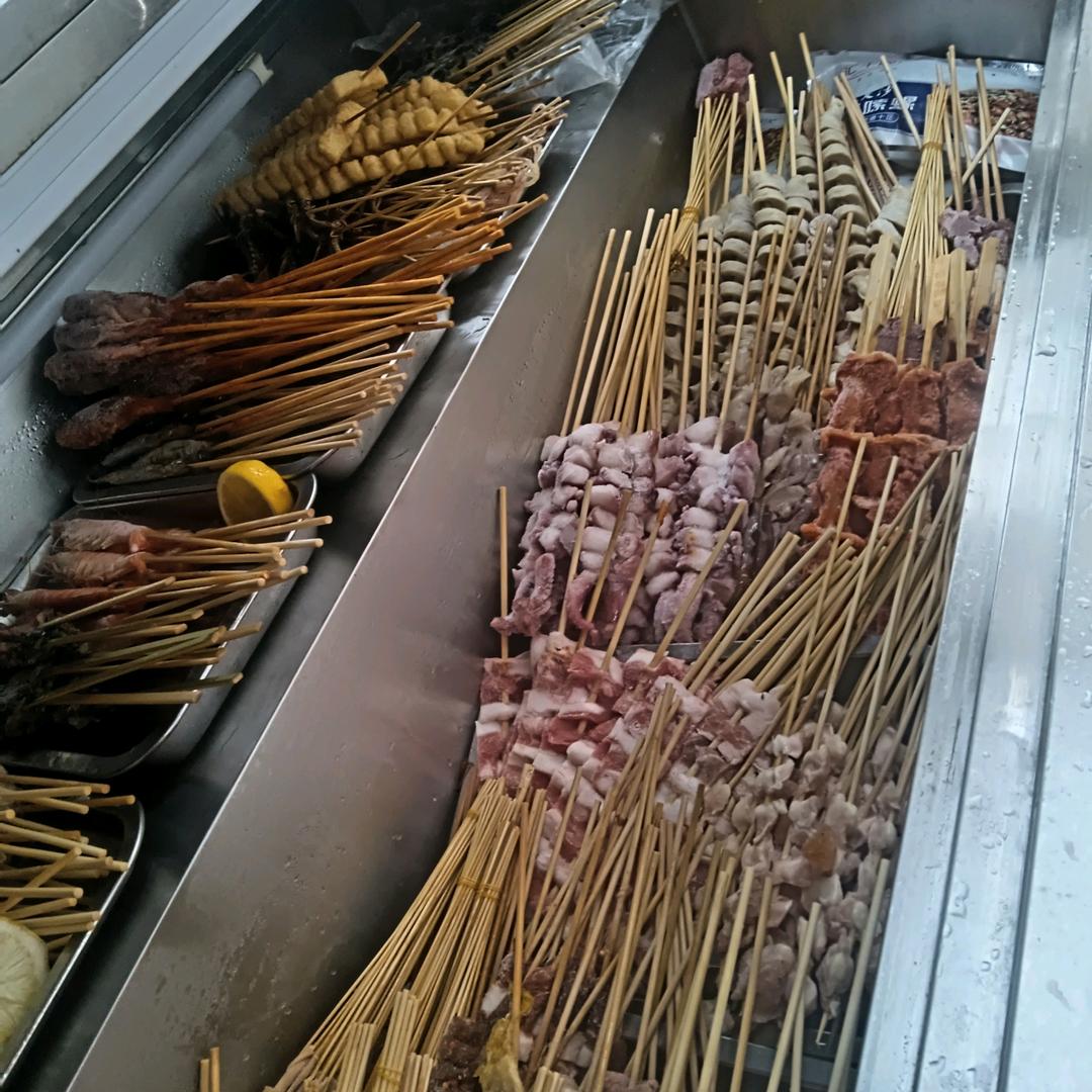 夜宵 烧烤 炒饭 田螺 炒粉