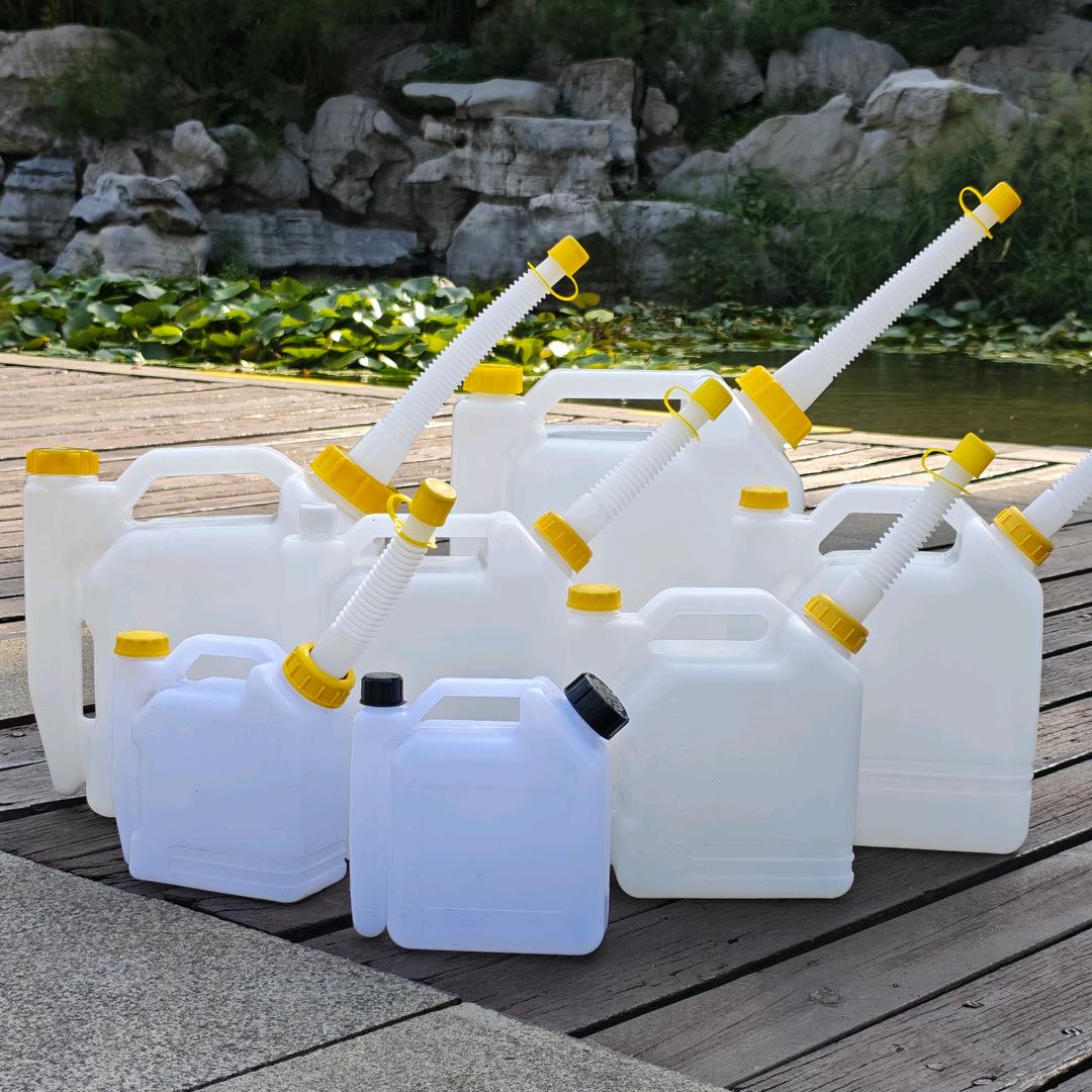 临沂沂兴塑料厂，配比壶，油壶工厂