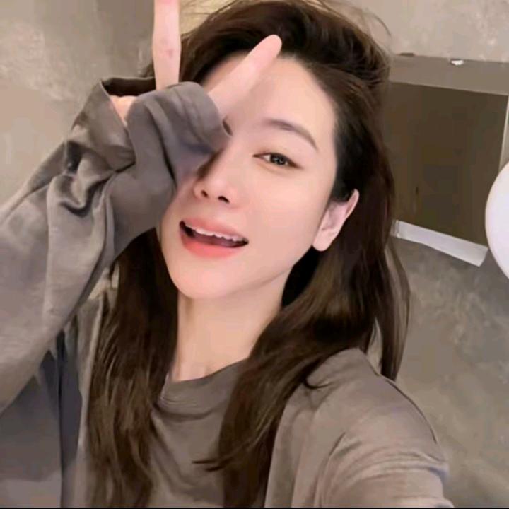 月月不吃鱼韩版女装