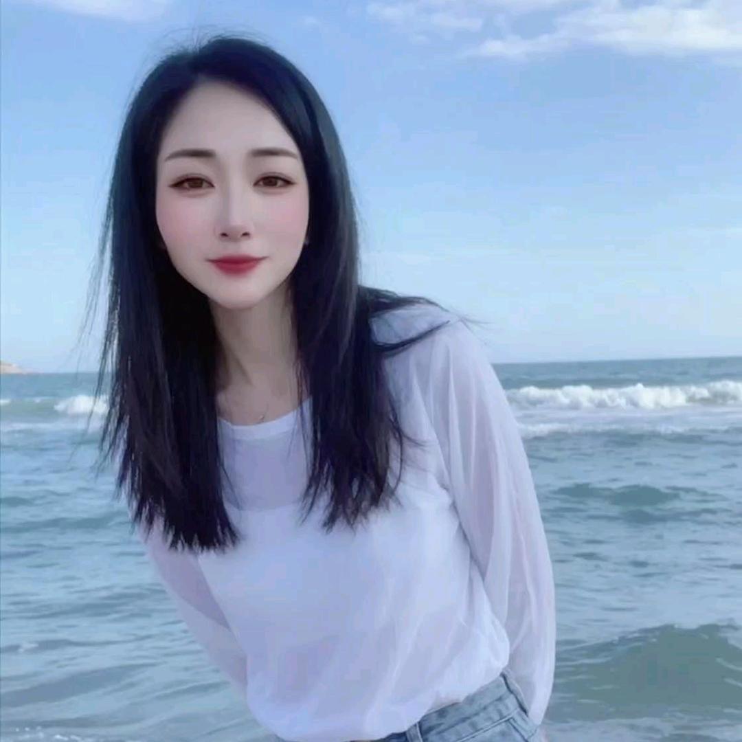 幸福的小女人。