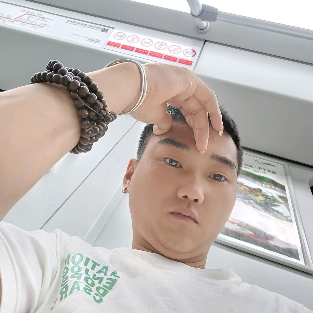 我男朋友专业贴砖