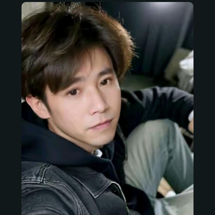 ℳঞ杯中烈酒🍒敬余生꧔ꦿ້໌ᮨ࿐