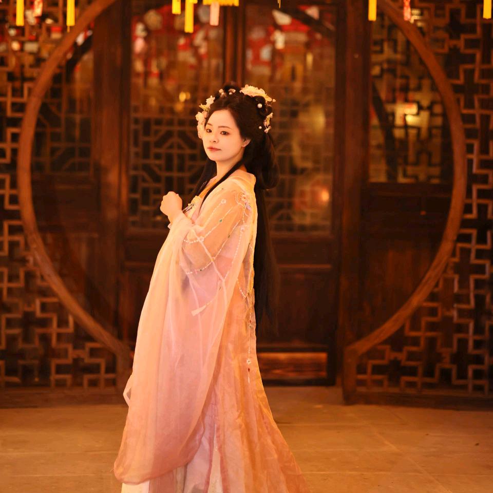 @风与路人，聊天主播小号