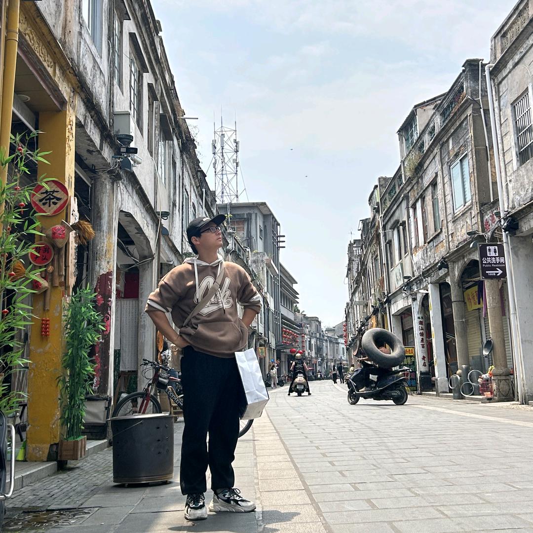 90后退休老师的日常生活