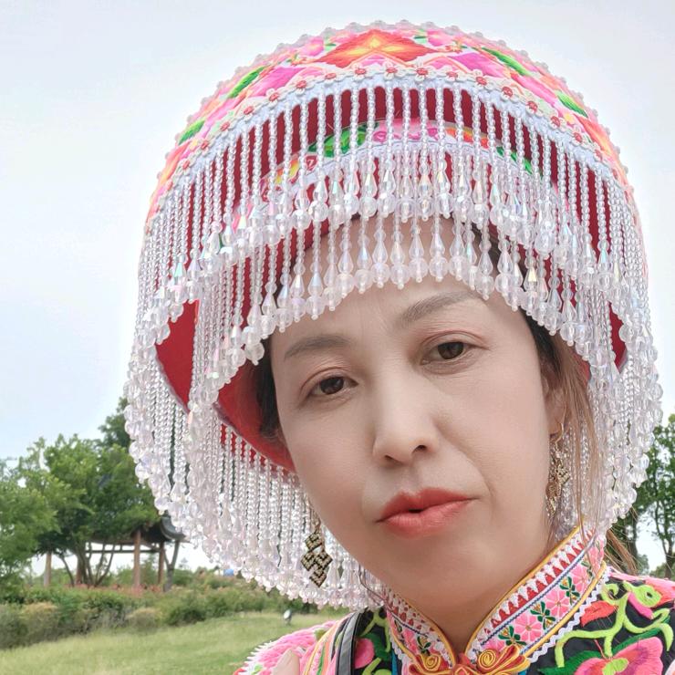 秋天，不定时开播。