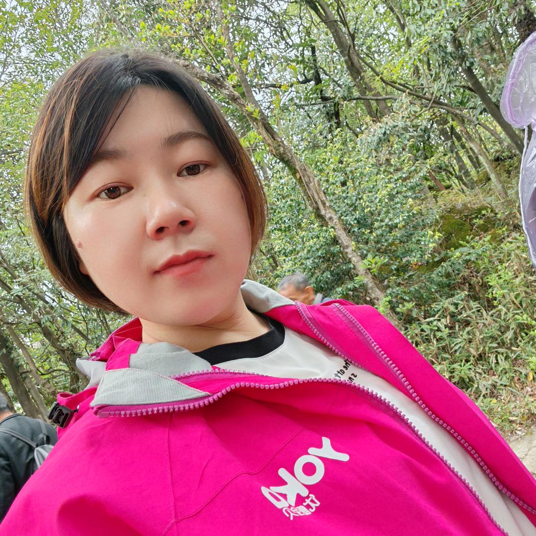 优康宝贝沿河丁字口店,花花姐