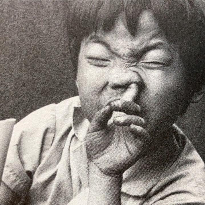 抽象雷子