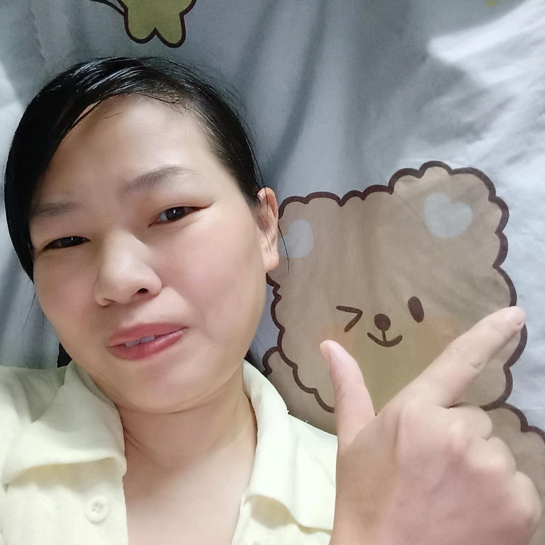 燕子爱生活爱运动爱跑步