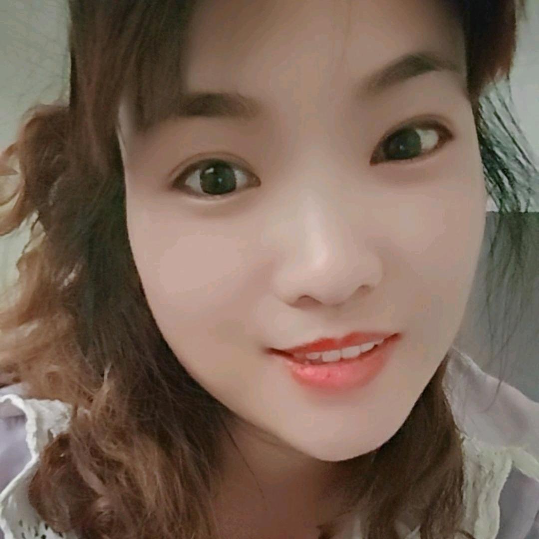 卖衣服的老阿姨(呼图壁T唯品曼天雨）