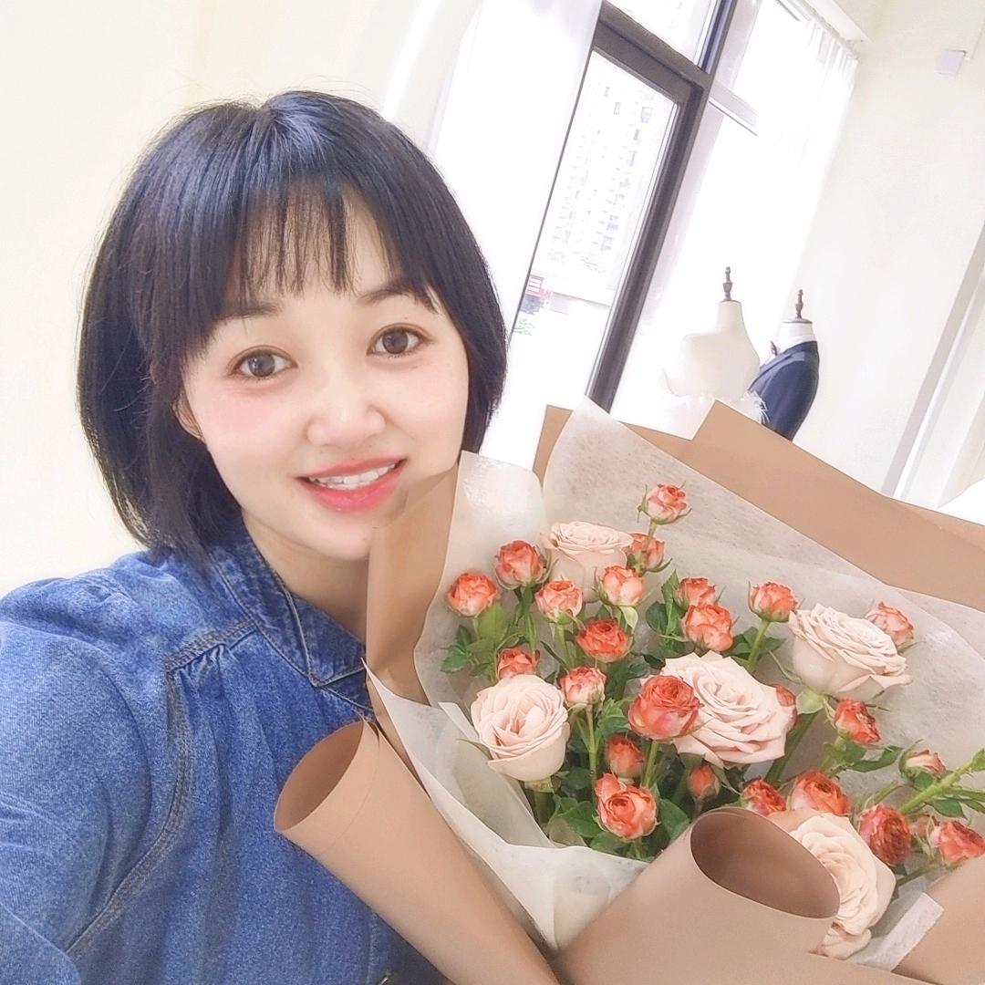 奶糖🍭