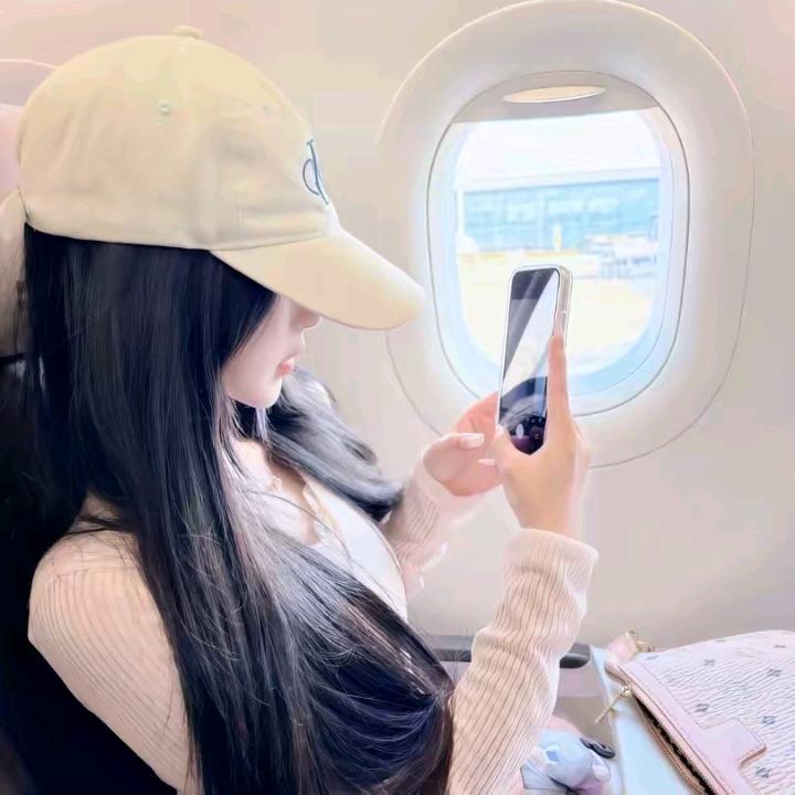 别太天真^
