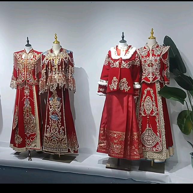 宜路东街维纳斯婚纱摄影礼服馆，