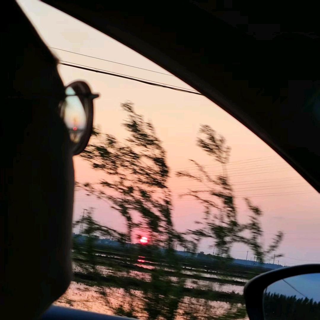 小王
