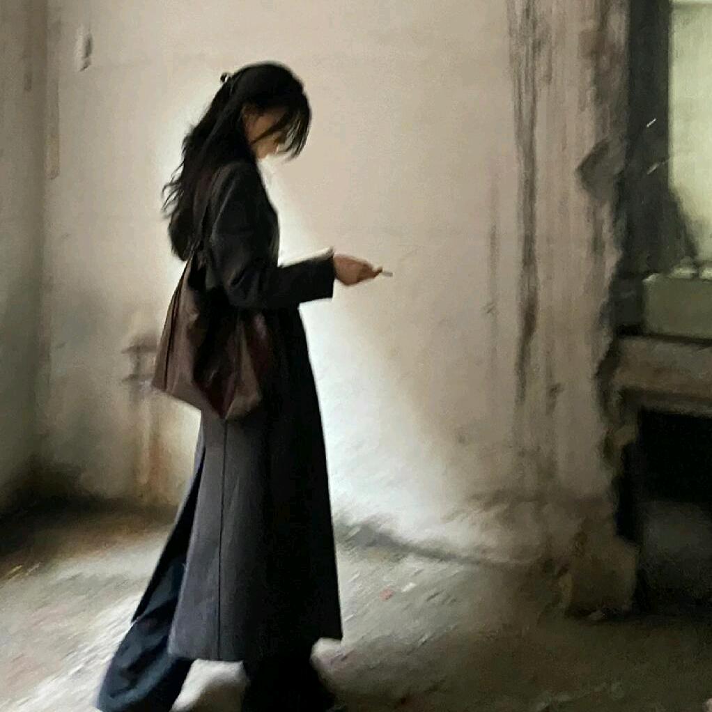 全屋定制源头工厂（何大漂亮）