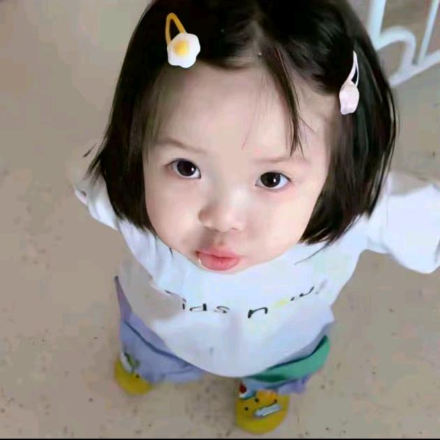 左眼星辰右眼妖