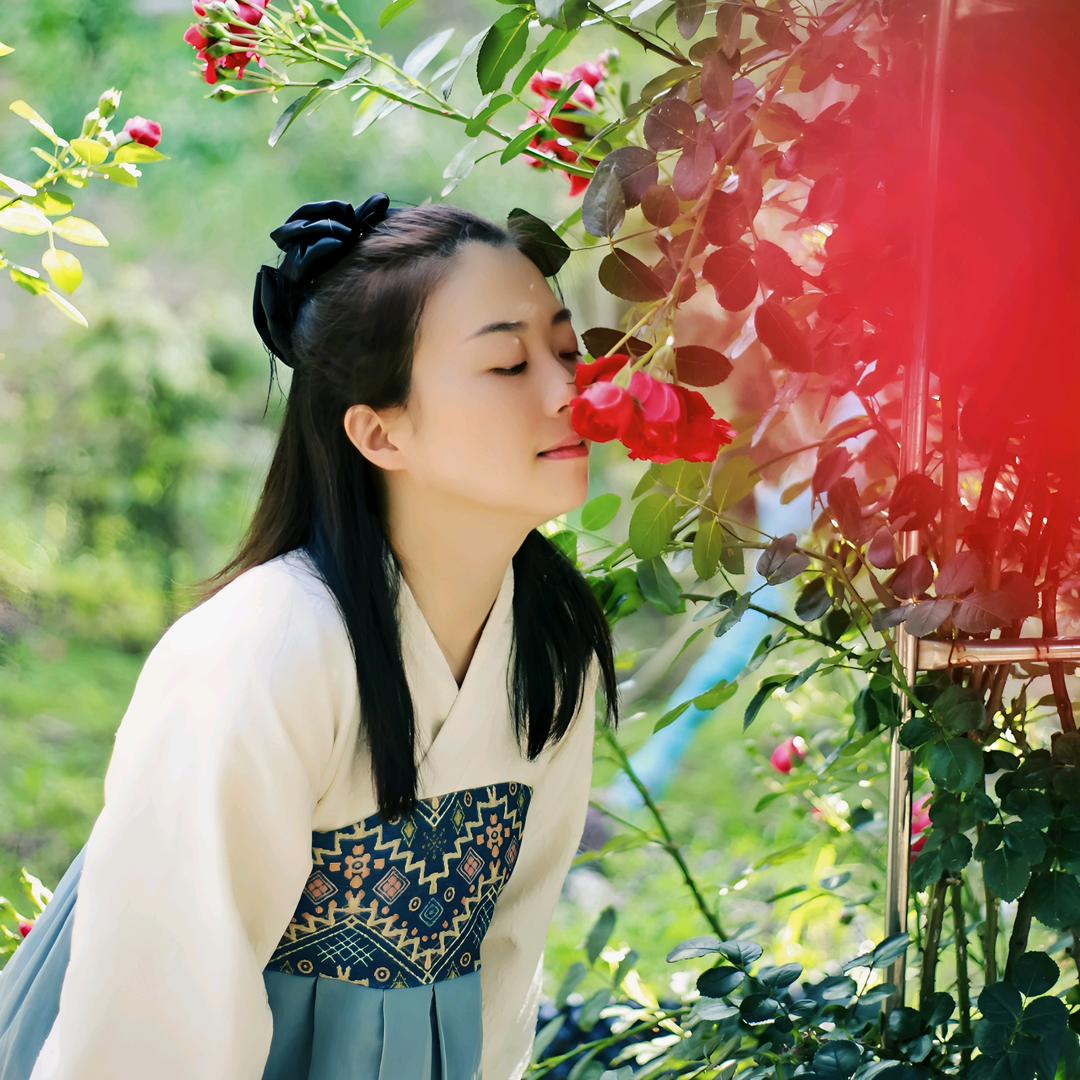 是小彤～❤️❤️