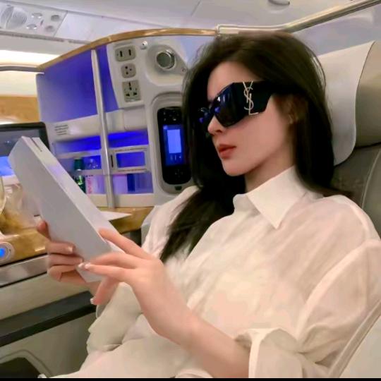 啊双ASFO- 穿搭优选