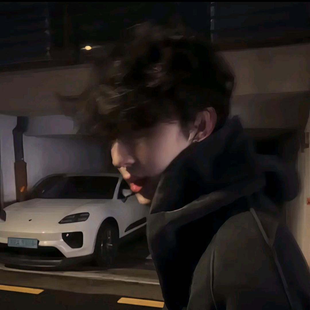 歪比巴布🦭🔔