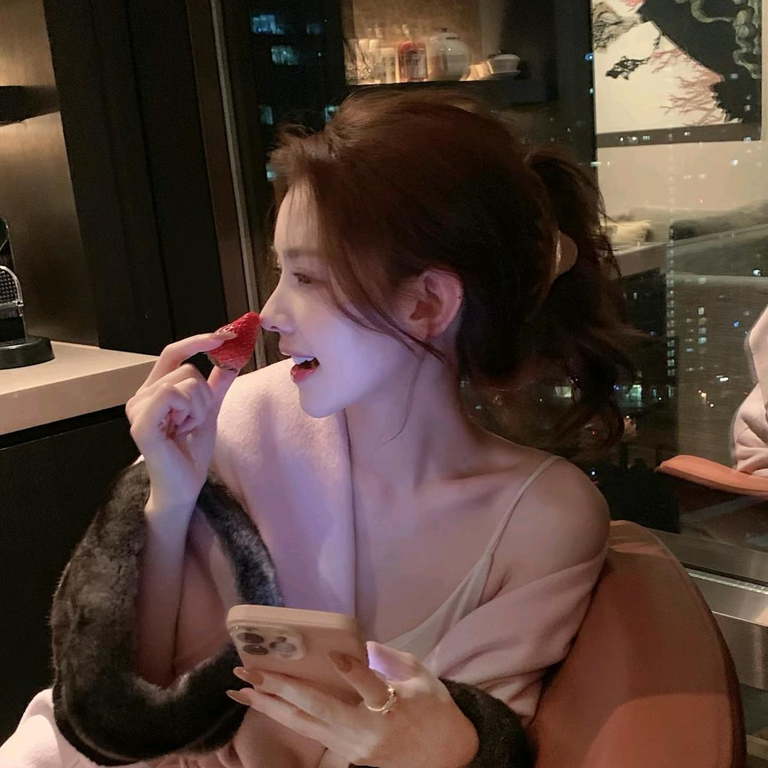 福福子 🧸