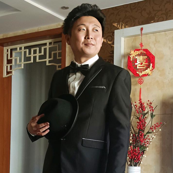 阿钢夫妇(好物分享)