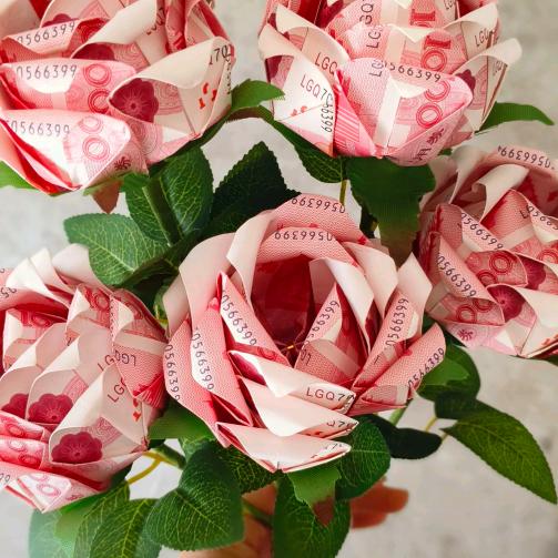 🌻🌻🌻🌻🍀🌴🌷