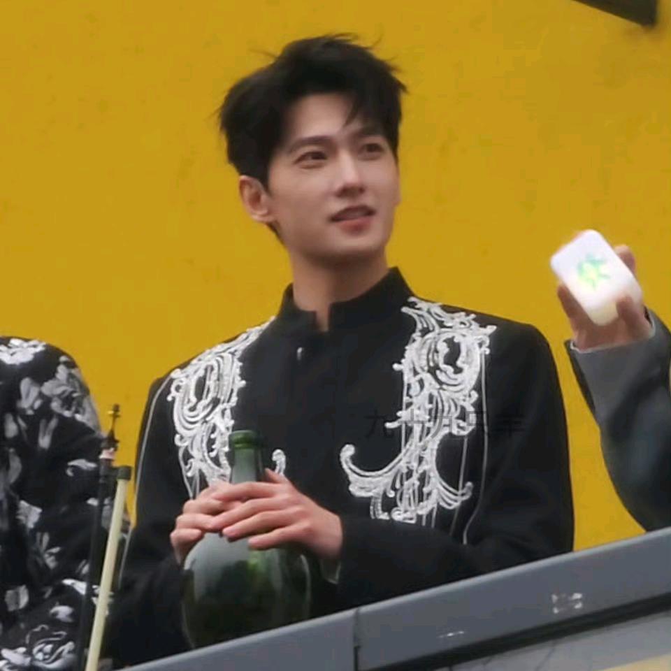 是若白师兄呀꧂（小🐑3.0）