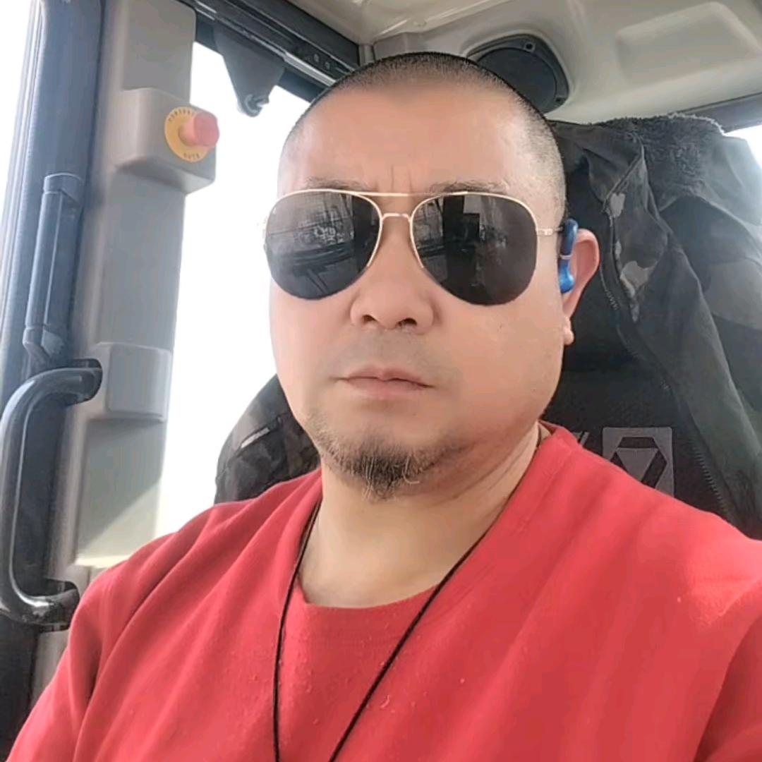 《谁的眼泪在飞》