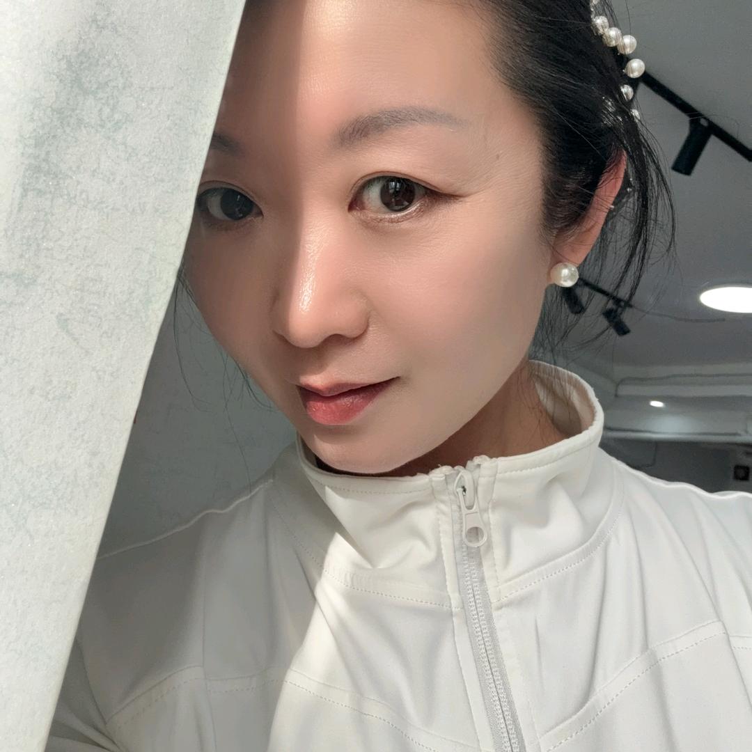 杨杨得亿