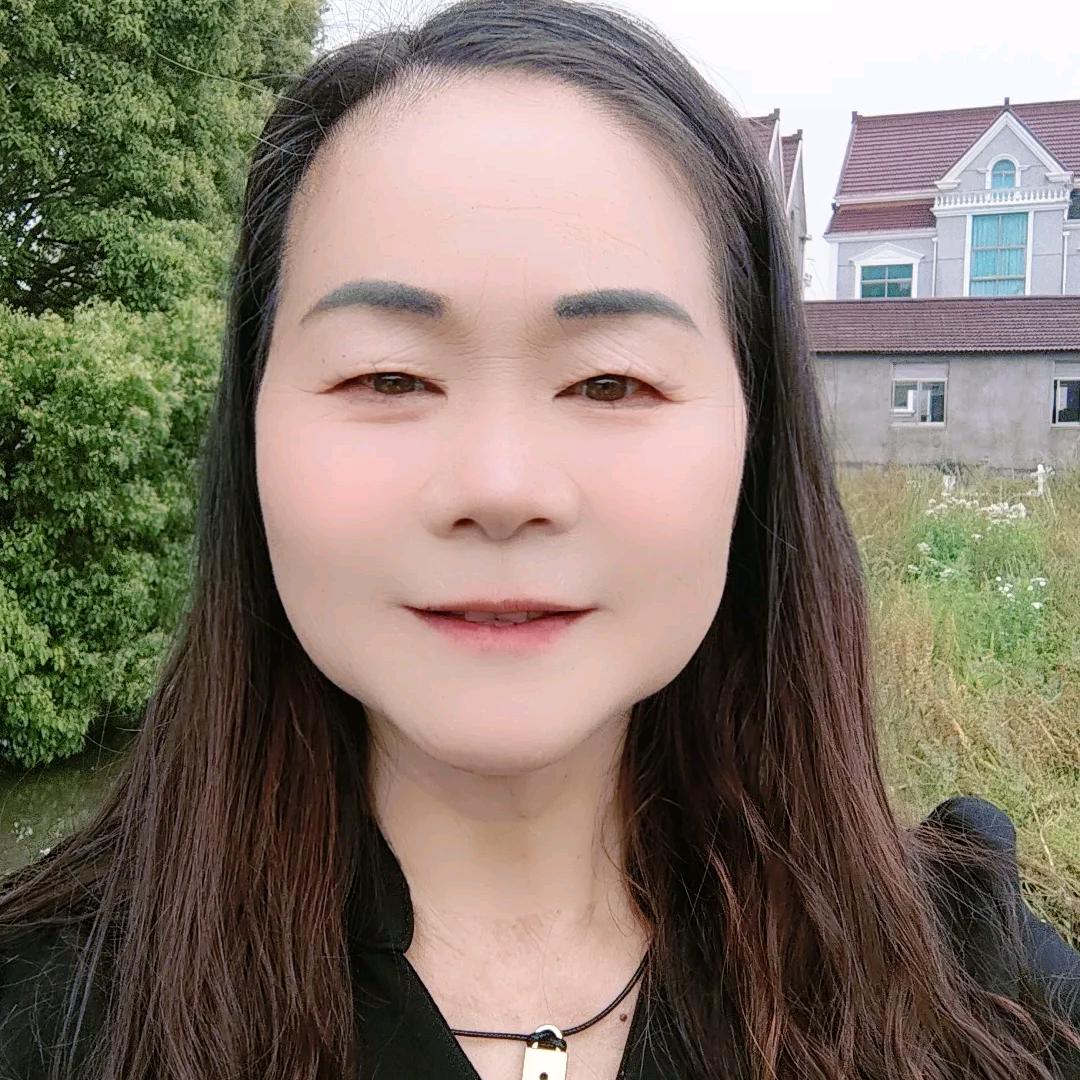 马芹。不定时开播。