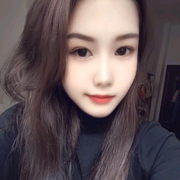 叶  子