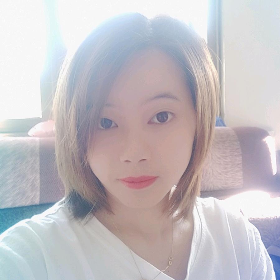 丽丽🌸