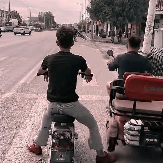 龙哥🎼🎤