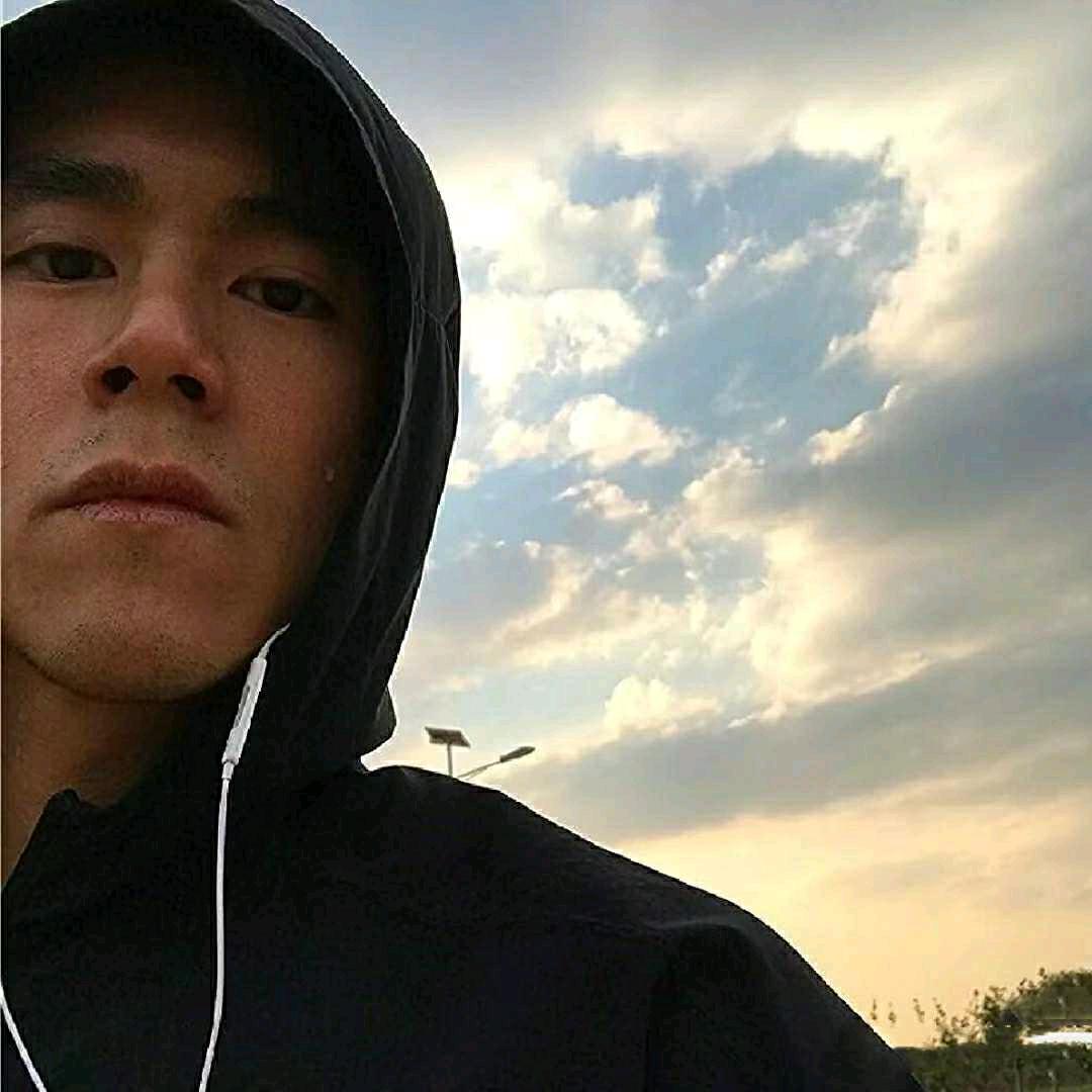 只喝