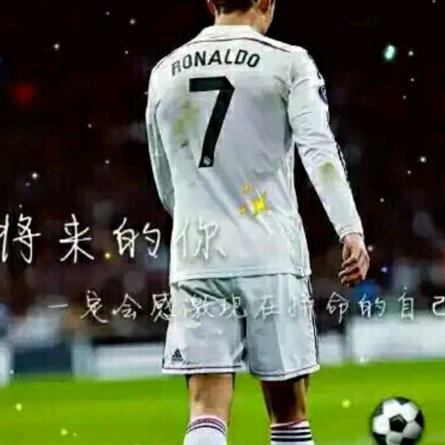 世界五彩，我执纯白！