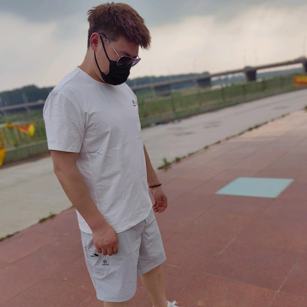 明明铭品奢服