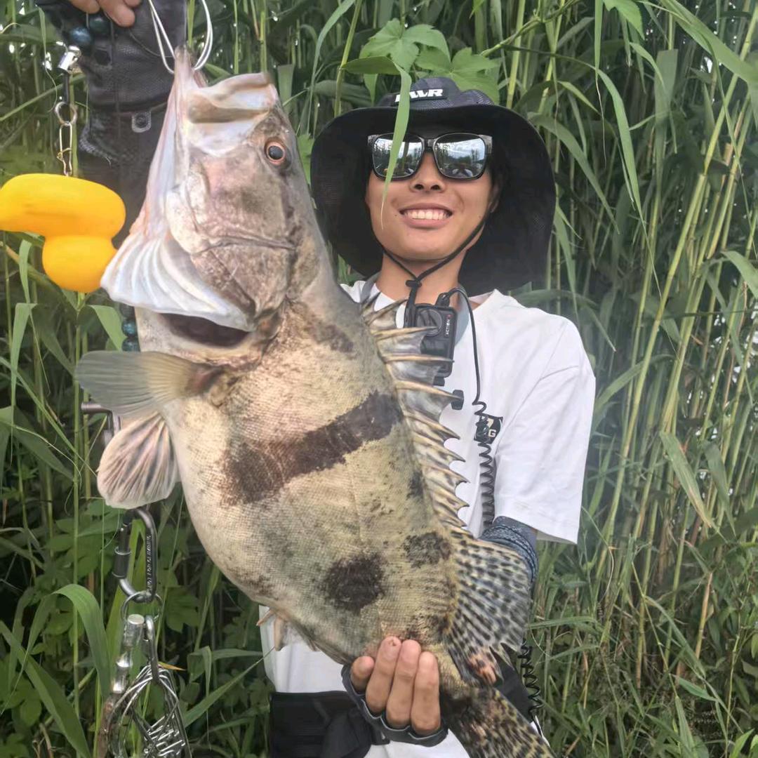 蔡彬杰去钓鱼🎣