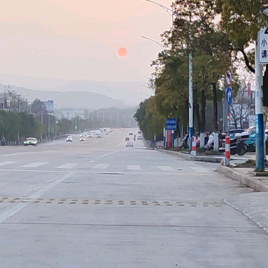 小猪爱泡泡