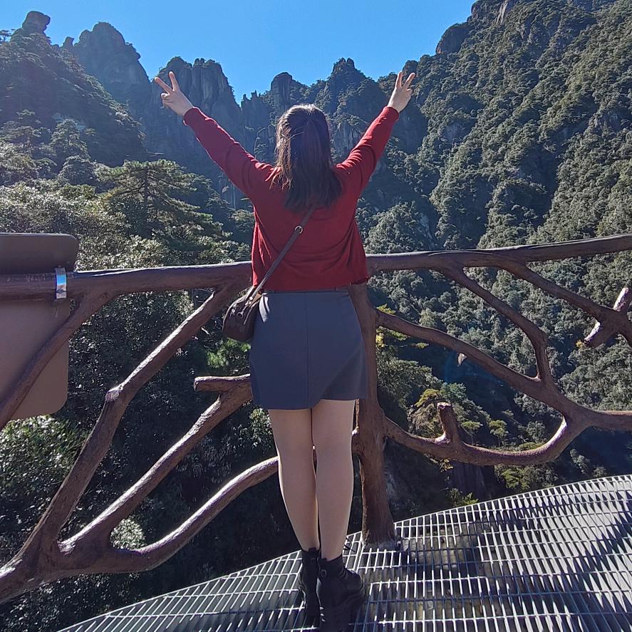 庆莲