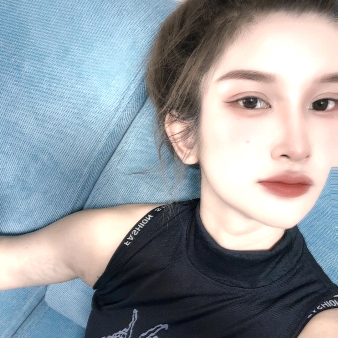 💋     等他