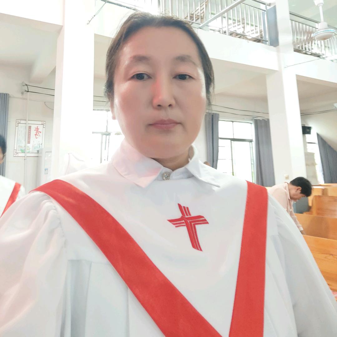 尹姊妹