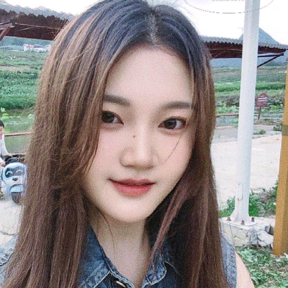 小 黑 豆