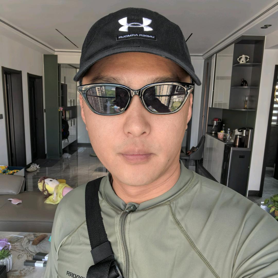 C哥（Keep real Man）