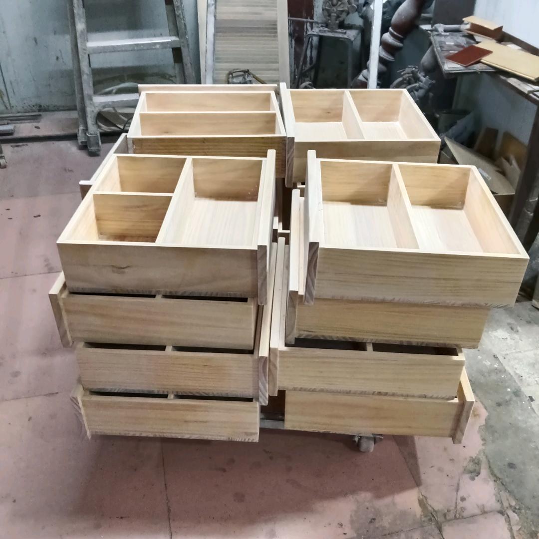 邓川庆：高州市荷花一中