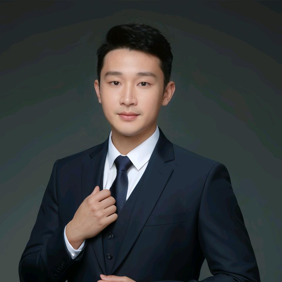 保利翔龙天汇郑淯倞