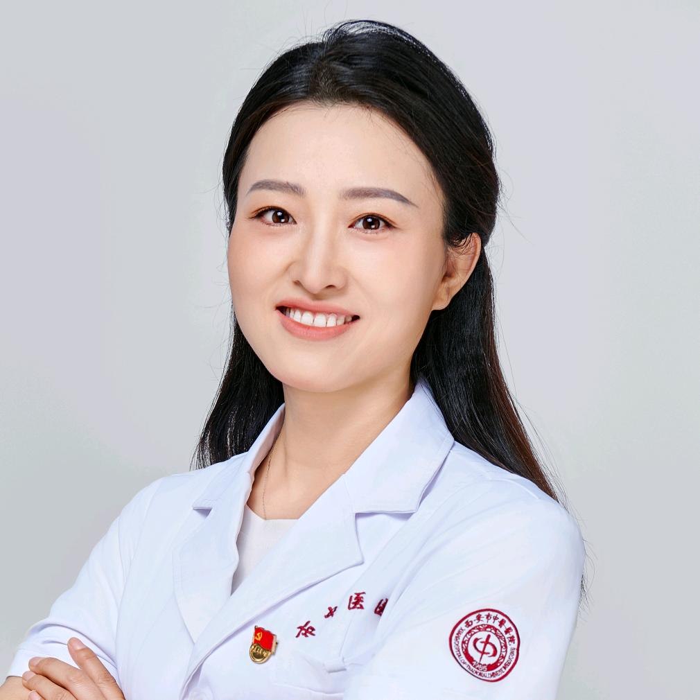 皮肤科屈煦